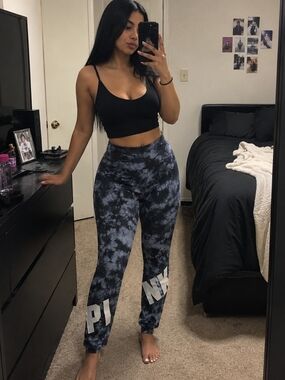 Tie-Dye Jogger Pants in Blue/Grey